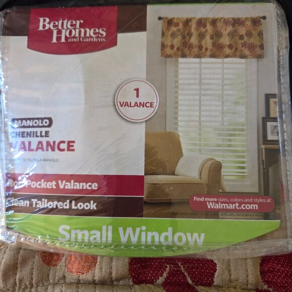 NWT - Set of 2 Better Homes & Gardens Manolo Chenille Valances 50 x 18 EA - Picture 4 of 6